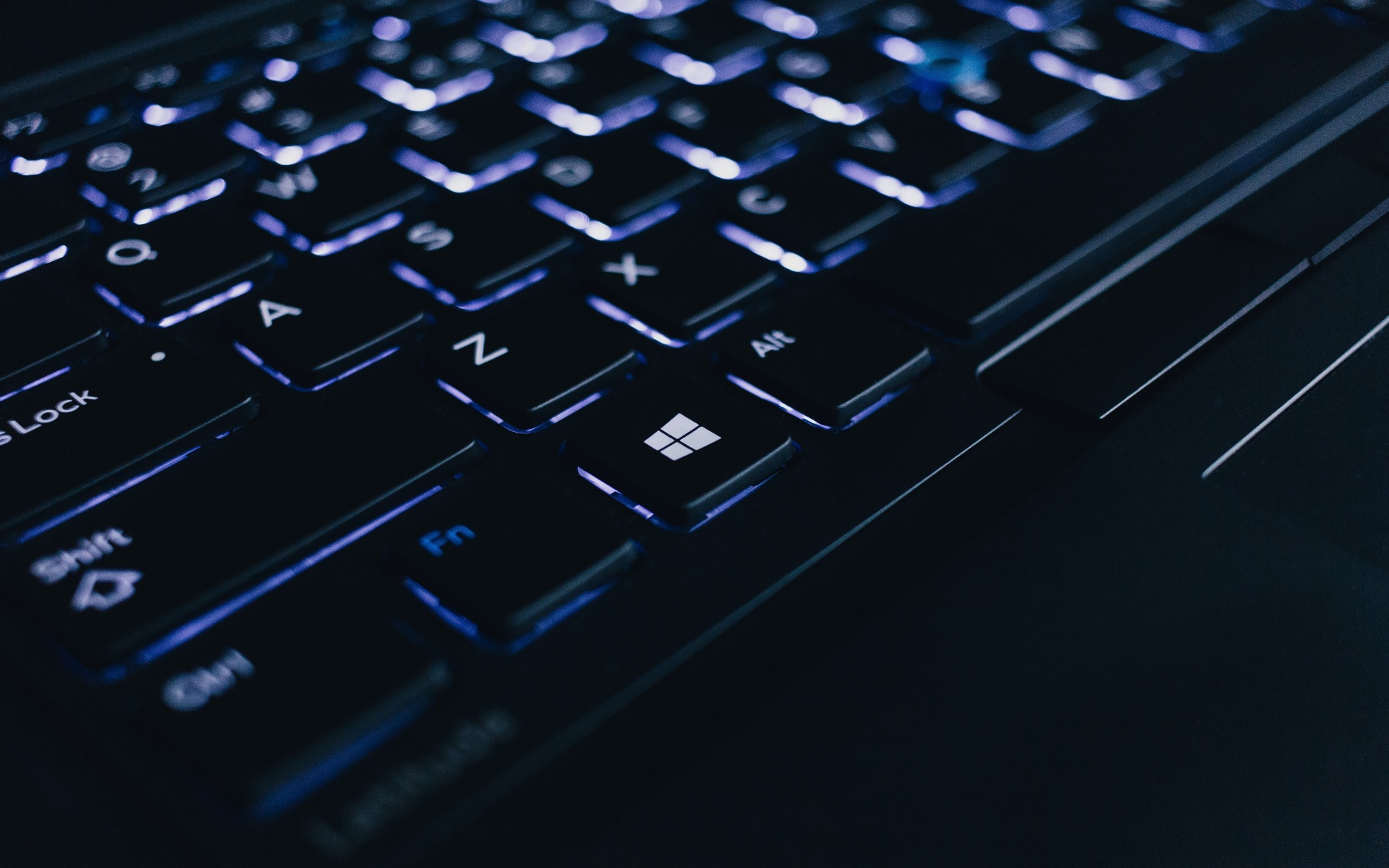 يرصد هذا الدليل أبرز اختصارات Windows 11 الشائعة وكيفية استخدامها بسرعة، كما يوفر إرشادات حول إنشاء اختصارات مخصصة باستخدام أداة خارجية
