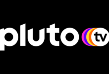 دليل موجز يشرح الأسباب الشائعة لتعطل Pluto TV ويقدّم سبع خطوات عملية لإعادة التشغيل والتحقق من الاتصال وتحديث التطبيق وإعادة تثبيته.