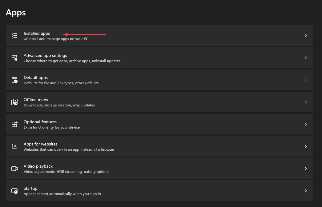دليل عملي يتضمن أربع خطوات لإعادة عمل Plex عند تعطل التطبيق: التحقق من الاتصال، ثم تحديث التطبيق، وإصلاحه، ثم الرجوع إلى إصدار سابق من